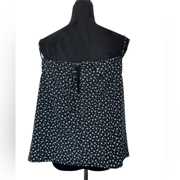 Levi’s Sleeveless Floral Top Black - Picture 3 of 8